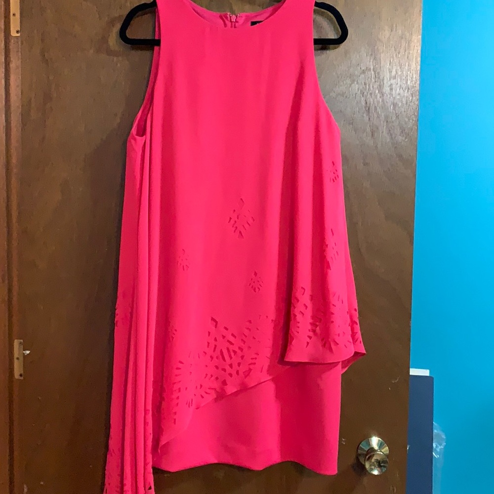 Tahari Size 10 Sleeveless Coral Layered Dress